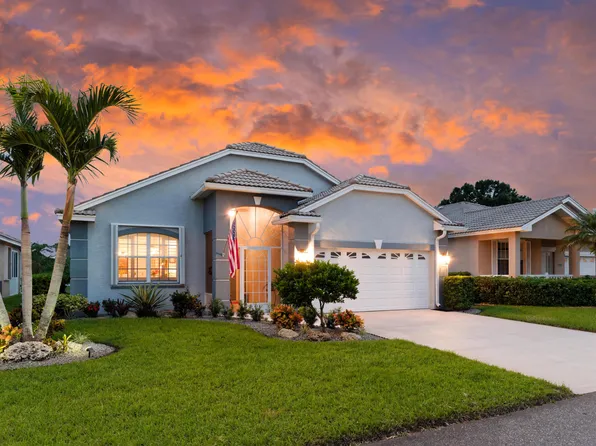 908 NW Sarria Court, Port St Lucie, FL 34986