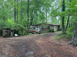 1505 Banning Rd, Whitesburg, GA 30185