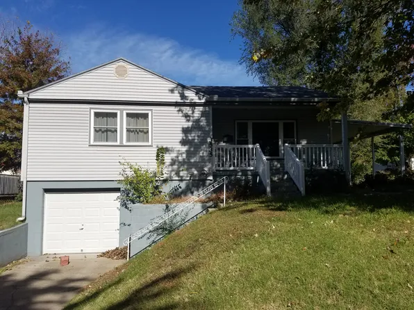 3535 Pacific St, Saint Joseph, MO 64507