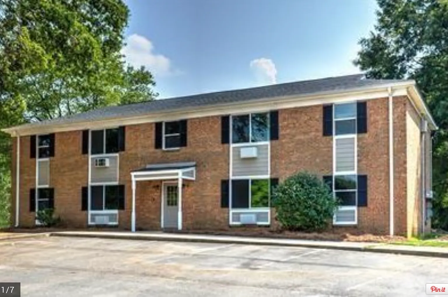 2 bed, 842 sqft, $1,100 — Photo 1
