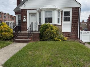88-13 210th Street, Queens Village, NY 11427
