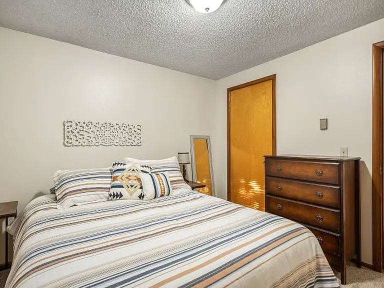 1015 W Mill Ave #2 — Photo 11