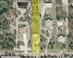 Spacious lot!!