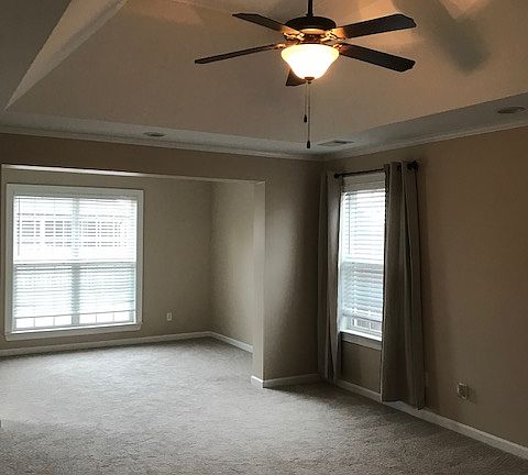 4th image of 5228 Windmill Pl