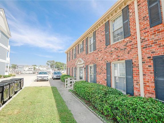 4th image of 414 19th St APT 103B