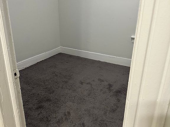4th image of 1042-1044 Main St #2