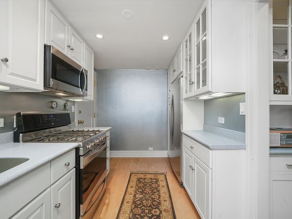 2nd image of 1120 N Lake Shore Dr #16C