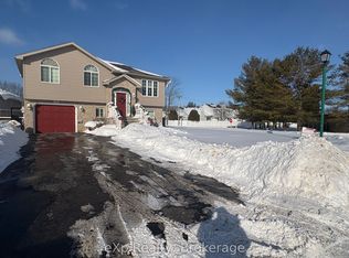 1 Saint Andrews Dr, Meaford, ON N4L0A2