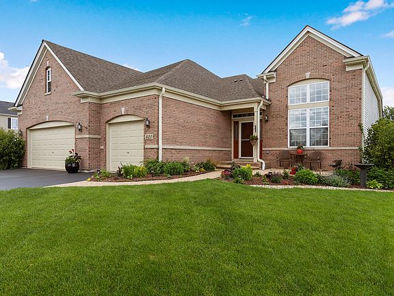 2nd image of 822 Kelley Dr