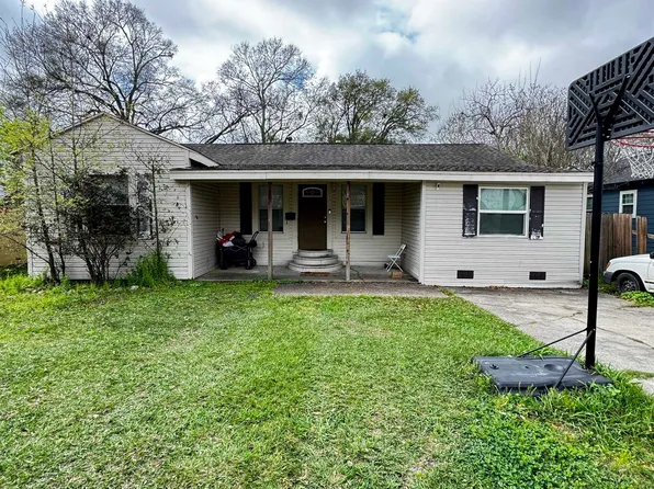 315 N 23rd St, Nederland, TX 77627