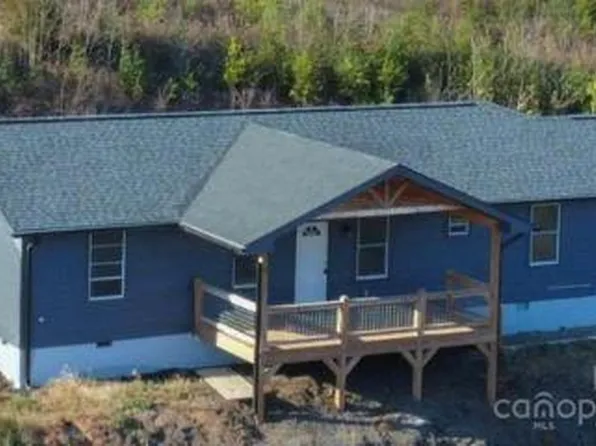 114 Legacy Trail Dr, Leicester, NC 28748