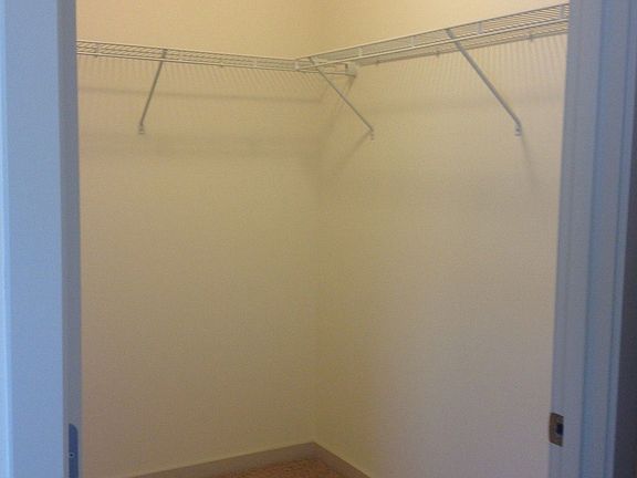 5th image of 2368 Yakima Ave Unit 528