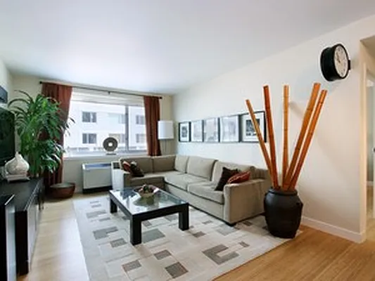 Sold by Citi Habitats | media 32