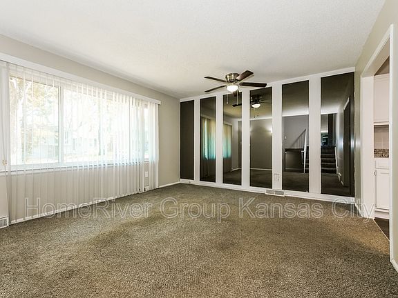 2nd image of 7405 E 117th Pl
