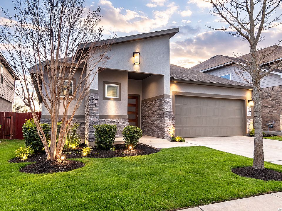 1st image of 8022 Carver Heights