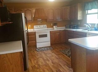 504 E 3rd St, Tama, IA 52339