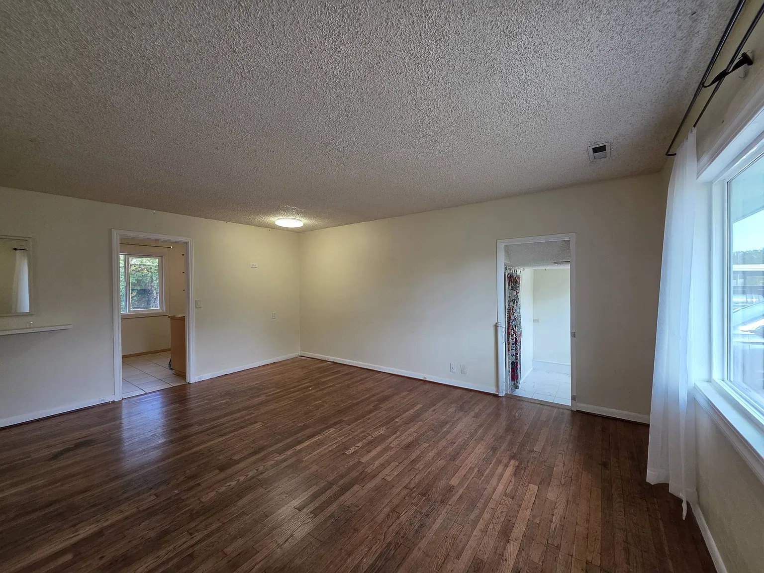 34 South Vancouver Street - 1 — Photo 4