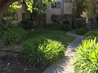 2158 Meadowbrook Ct #3, Santa Rosa, CA 95403