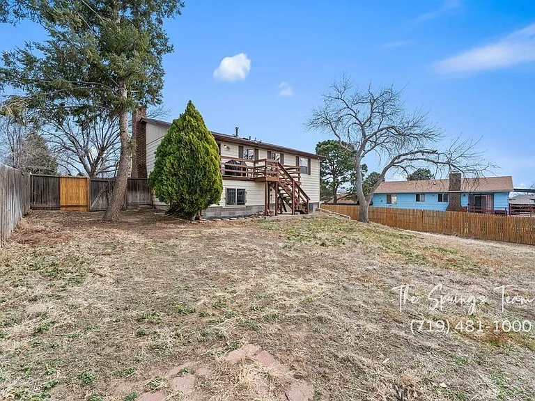 1730 Hathaway Dr — Photo 5