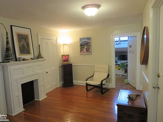 Rented by Brown Harris Stevens | media 20