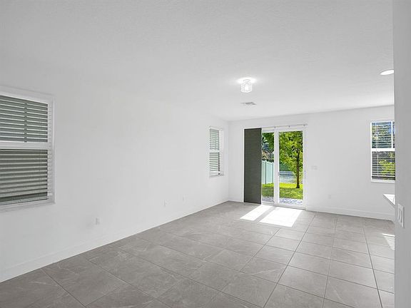 5th image of 4926 NW 48th Ter