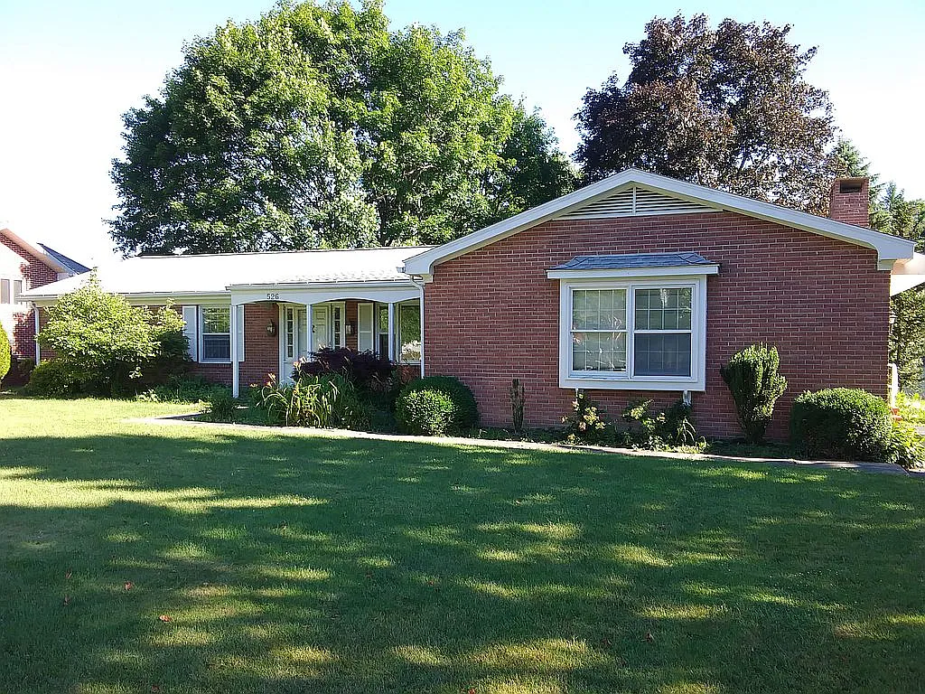 526 W Sanner St photo 1