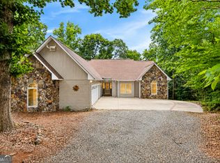205 Mill Creek Cir, Martin, GA 30557