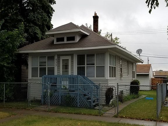 2nd image of 633 Van Buren Ave