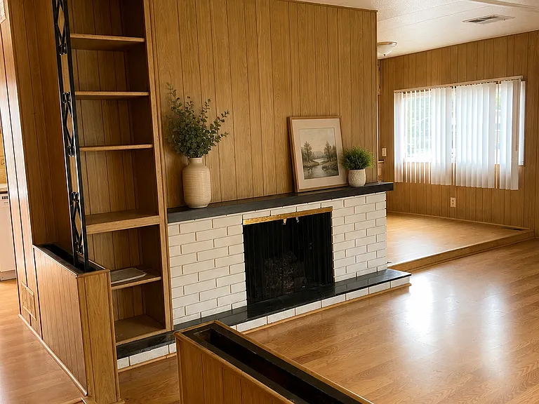 2135 Nord Ave #1 — Photo 8