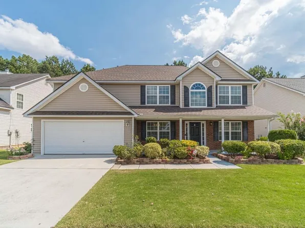 4523 Grove Lake St, Loganville, GA 30052