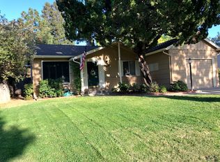 2206 Landon Ln, Sacramento, CA 95825