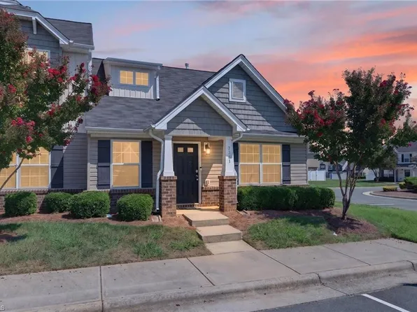 7361 Garett Park Dr, Whitsett, NC 27377
