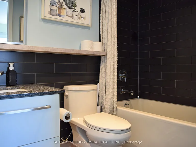 160 Flemington Rd #402 — Photo 22