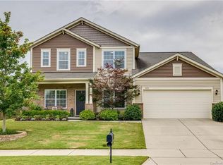 1256 Tranquil Falls Ln, Matthews, NC 28104