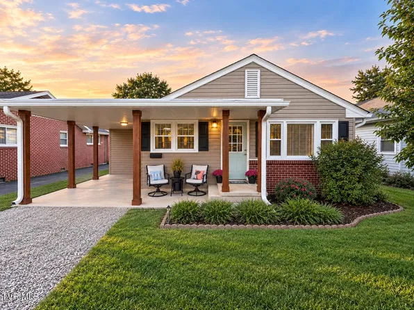 1512 Warpath Dr, Kingsport, TN 37664