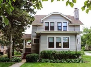 1364 Ridgewood Dr, Highland Park, IL