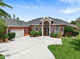 307 Landings Dr, Lynn Haven, FL 32444