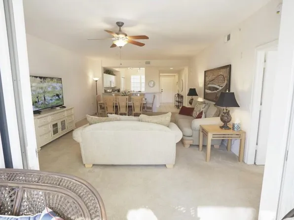 (undisclosed Address), Naples, FL 34119