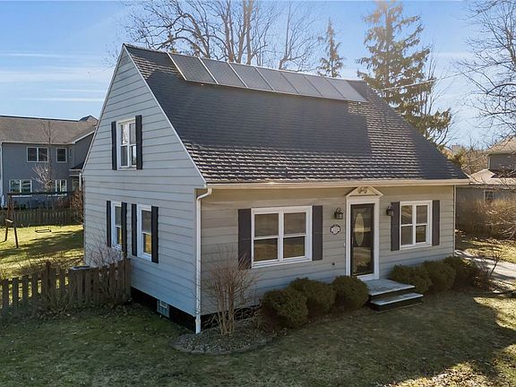 3rd image of 6135 Goodrich Rd