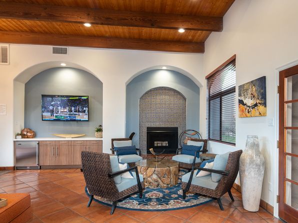 242 S Beck Ave APT 252