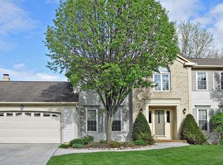 5515 Ridge Ln, Solon, OH 44139