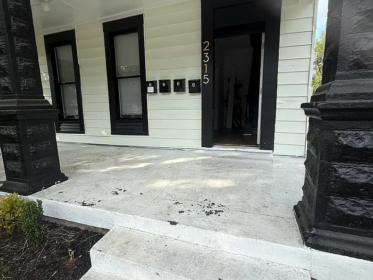 2315 Portland Ave #1 — Photo 2