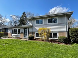 109 Chestnut St, Park Forest, IL 60466