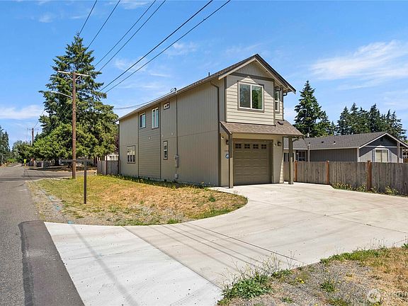 3rd image of 13439 8th Avenue Ct S
