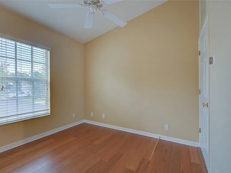 13298 Thoroughbred Loop — Photo 22