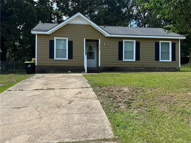 3309 Arrowhead Rd — Photo 1