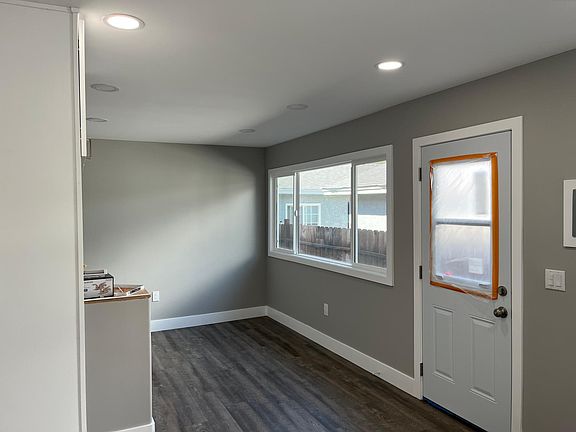 4th image of 12455 Rose Ave #12455