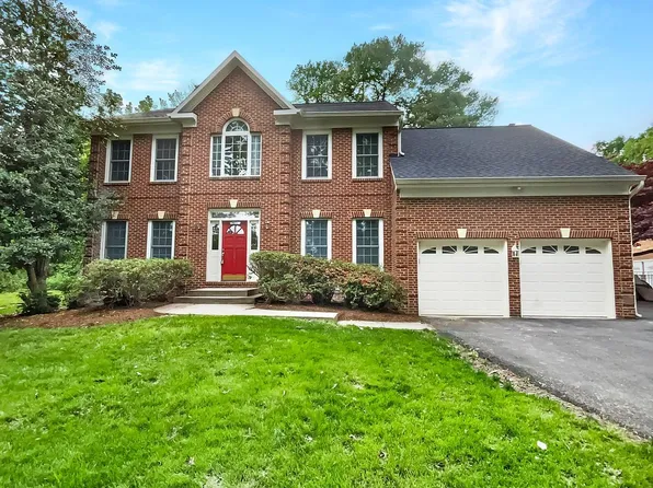 8656 Tuttle Rd, Springfield, VA 22152