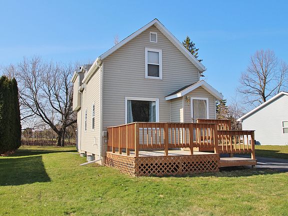 2nd image of 2409 Memorial Dr