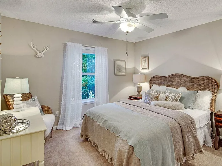 Cozy bedroom with carpet